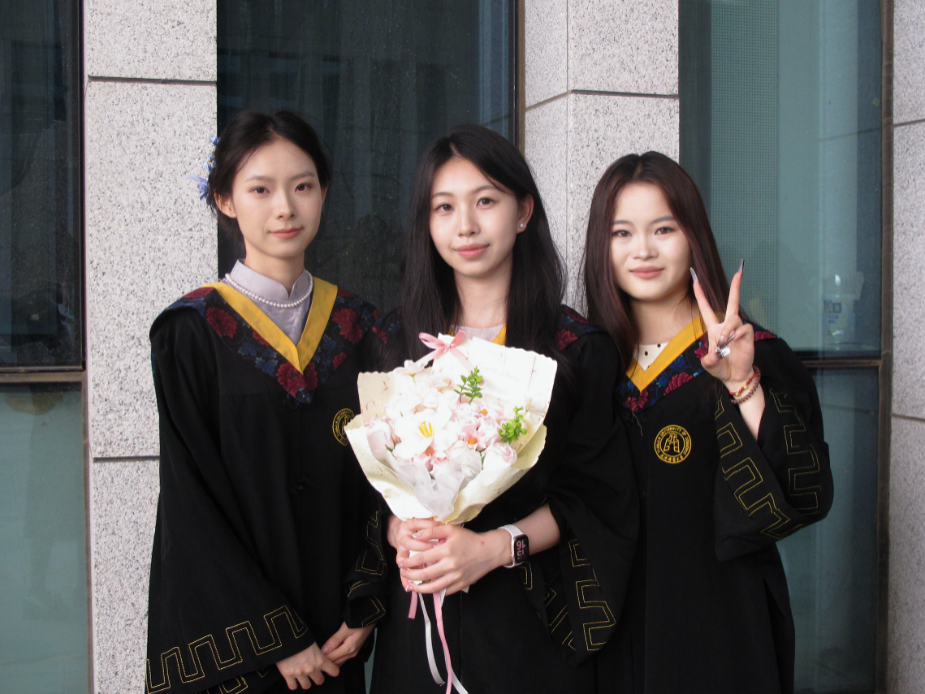 【威尼斯人博彩好学生】全寝上岸！这是，414宿舍的青春答卷